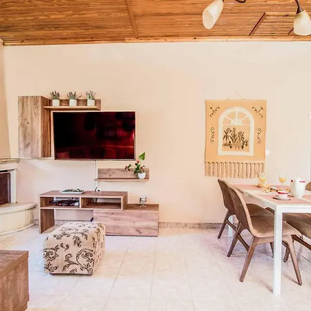 Michael Willa Kritika (Corfu)