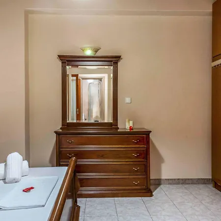 Michael Kritika (Corfu)