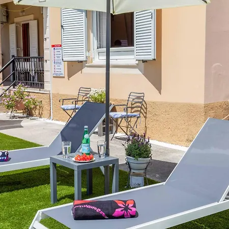 Michael * Kritika (Corfu)