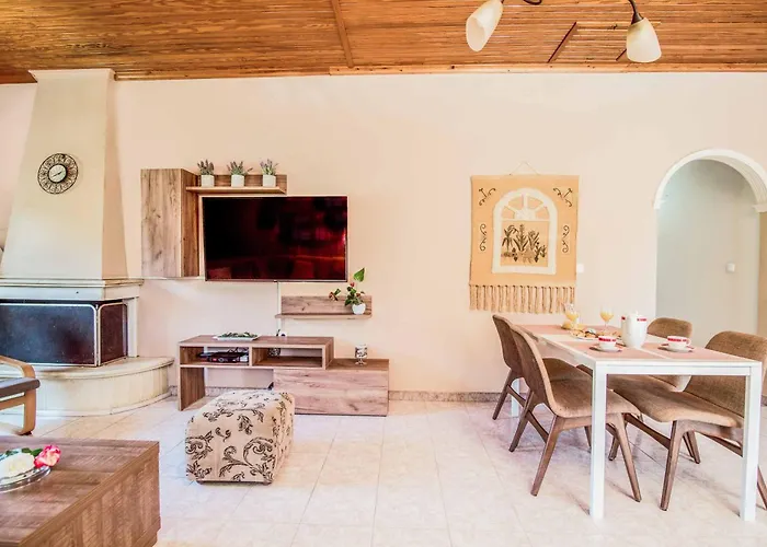 Michael Villa Kritika (Corfu)